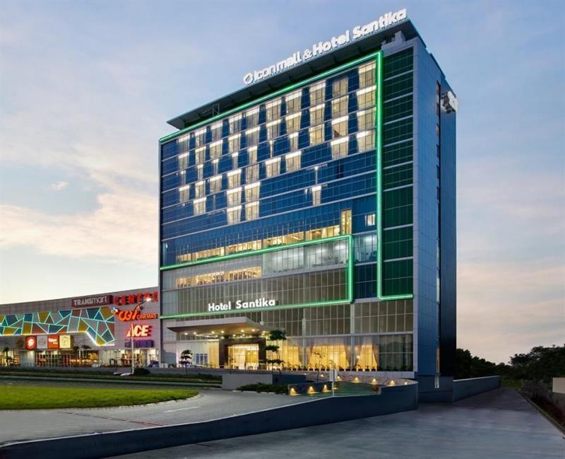 Hotel Santika Gresik Esterno foto